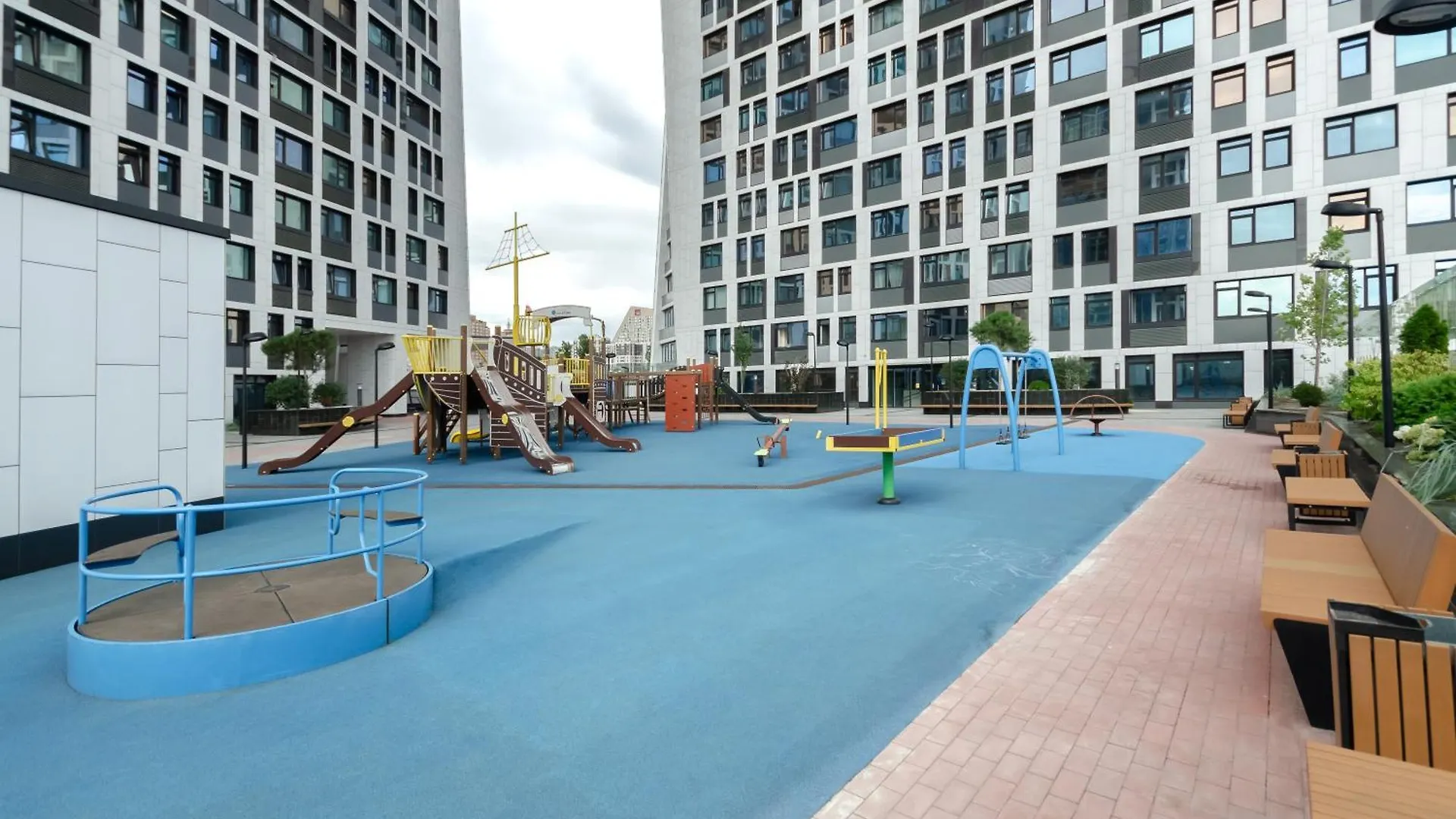 Petrovdom Apartments 26-305B In Rc Manhattan, Beresteisky 11 Kyjev Ukrajina